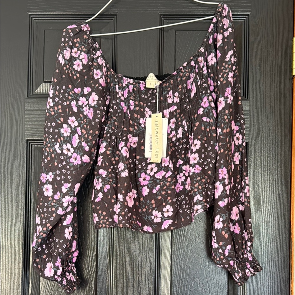 Saltwater luxe  Black Floral Women's Top